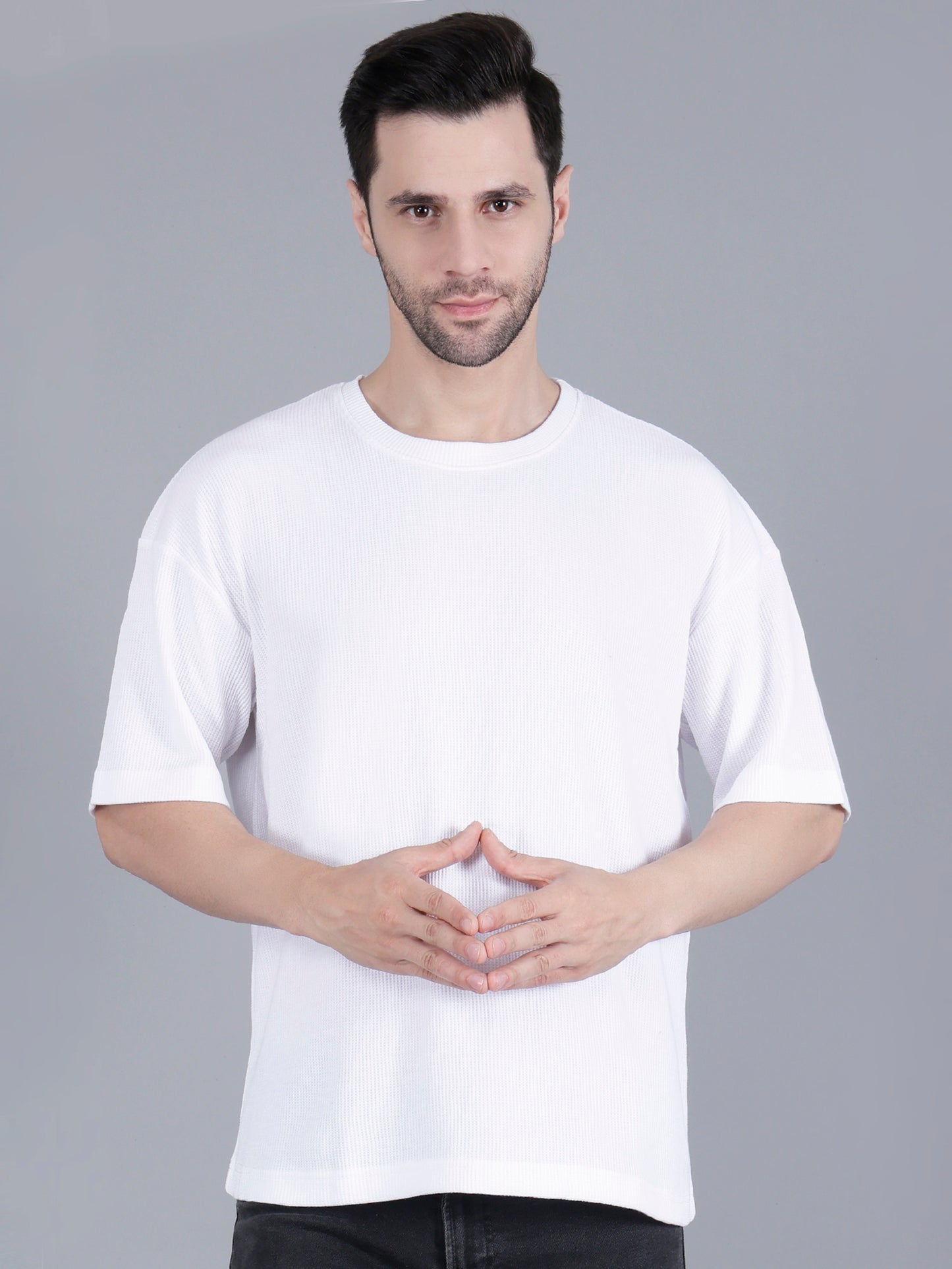 White Solid Men Oversize Round Neck Half Sleeve T-shirt | Oversize T-shirt for men